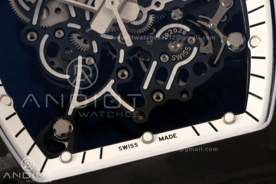 RM055 Black NTPT A9F 1:1 Best Edition White/Black Inner Bezel on White Rubber Strap RMUL2 Free Sprung