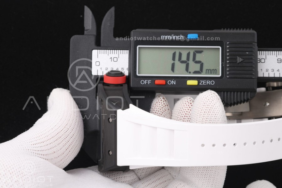 RM055 Black NTPT A9F 1:1 Best Edition White/Red Inner Bezel on White Rubber Strap RMUL2 Free Sprung