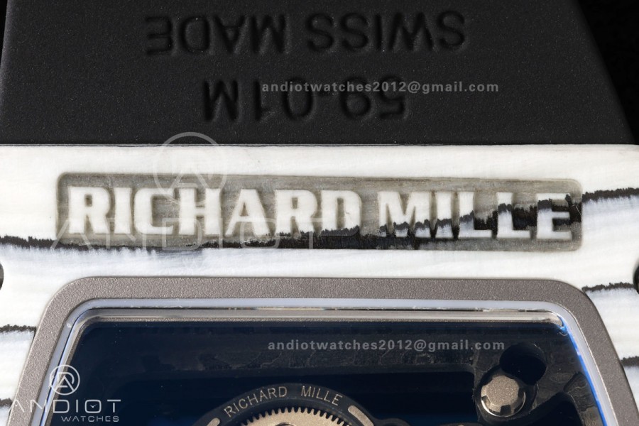 RM061 White NTPT A9F 1:1 Best Edition on Black Rubber Strap RMUL2 Free Sprung