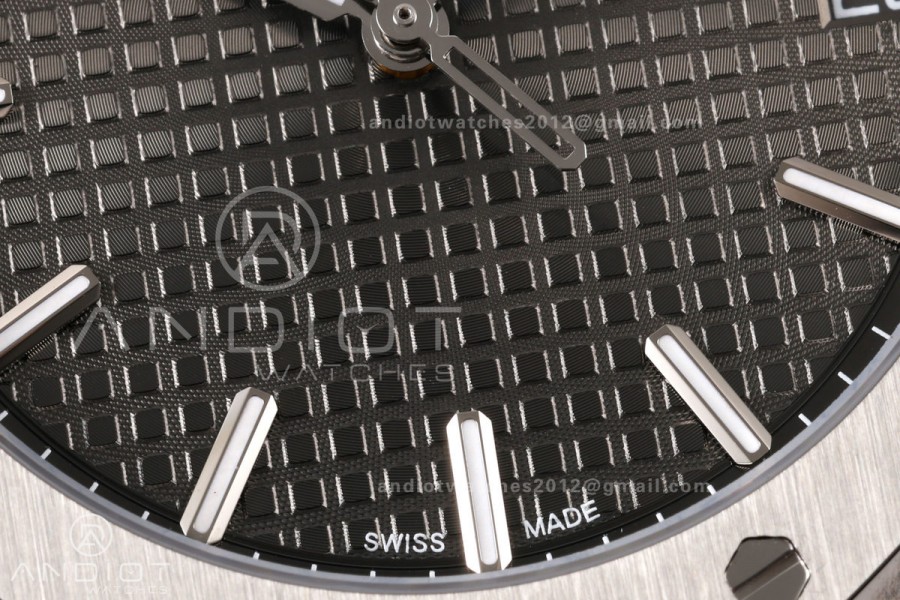 Royal Oak 15500 SS OCTA 1:1 Best Edition Gray Dial on Black Rubber Strap JH4302 Super Clone (Free Sprung)