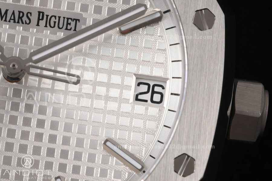 Royal Oak 15500 SS OCTA 1:1 Best Edition White Dial on SS Bracelet JH4302 Super Clone (Free Sprung)