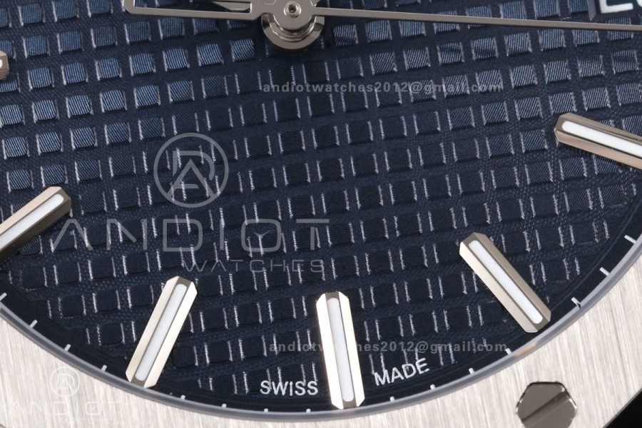 Royal Oak 15500 SS OCTA 1:1 Best Edition Blue Dial on SS Bracelet JH4302 Super Clone (Free Sprung)