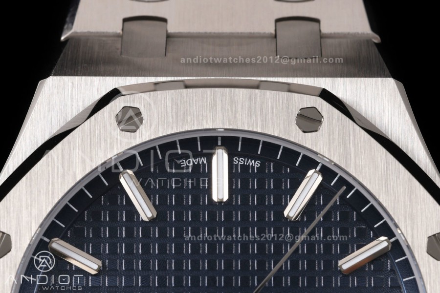 Royal Oak 15500 SS OCTA 1:1 Best Edition Blue Dial on SS Bracelet JH4302 Super Clone (Free Sprung)