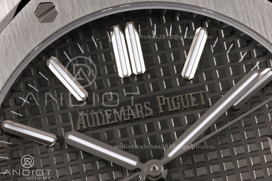 Royal Oak 15510 SS OCTA 1:1 Best Edition Gray Dial on Black Rubber Strap JH4302 Super Clone (Free Sprung)