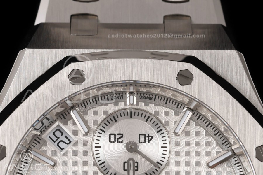 Royal Oak Chrono 26240 SS OCTA 1:1 Best Edition White Dial on SS Bracelet JH4401 Super Clone (Free Sprung)