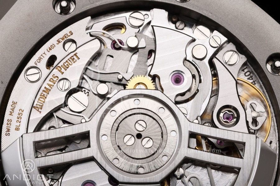 Royal Oak Chrono 26240 SS OCTA 1:1 Best Edition Purple Dial on SS Bracelet JH4401 Super Clone (Free Sprung)