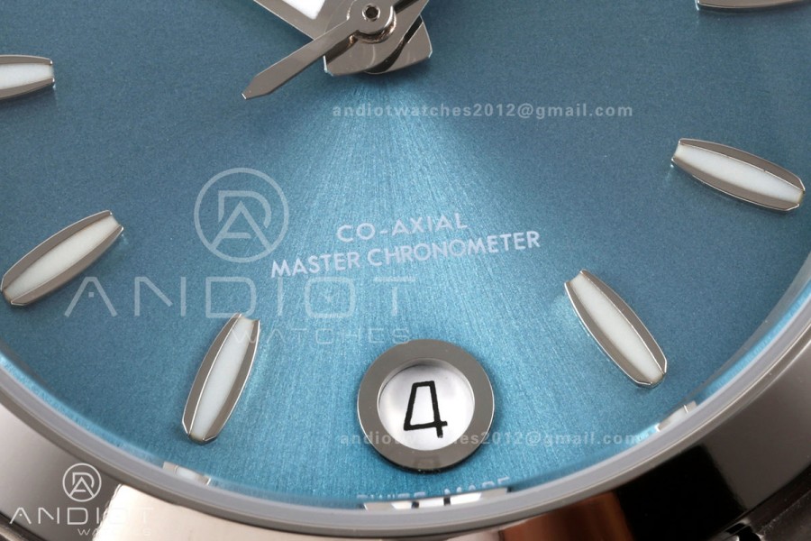 Aqua Terra Shades 34mm SS VRSF Best Edition Light Blue Dial on SS Bracelet A8800