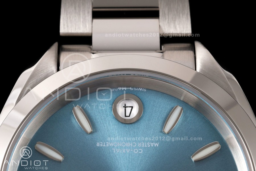 Aqua Terra Shades 34mm SS VRSF Best Edition Light Blue Dial on SS Bracelet A8800