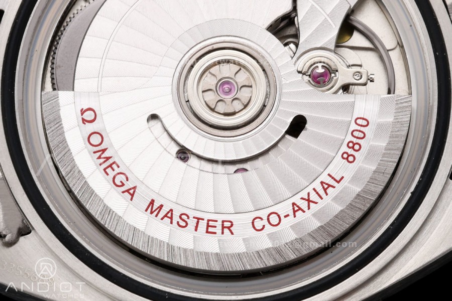 Aqua Terra Shades 34mm SS VRSF Best Edition White Textured Dial on SS Bracelet A8800