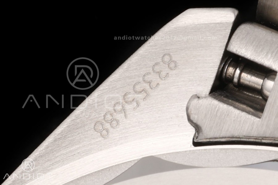 Aqua Terra Shades 34mm SS/RG VRSF Best Edition White MOP Diamonds Dial on SS/RG Bracelet A8800