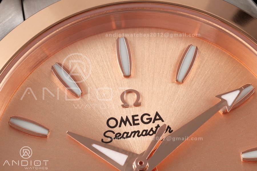 Aqua Terra Shades 34mm SS/RG VRSF Best Edition RG Dial on SS/RG Bracelet A8800