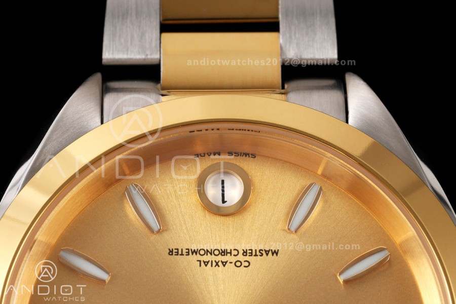 Aqua Terra Shades 34mm SS/YG VRSF Best Edition YG Dial on SS/YG Bracelet A8800