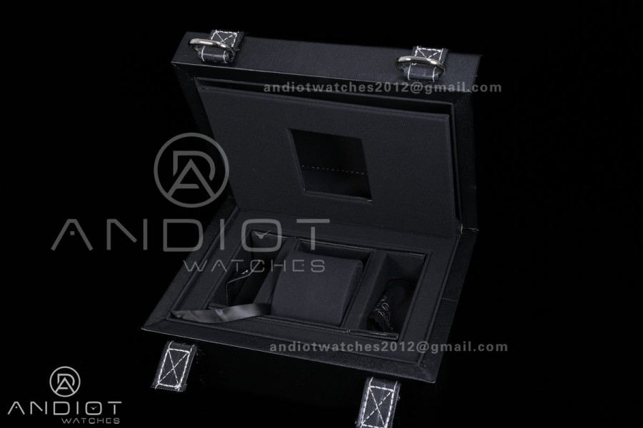 Omega Speedmaster Box set