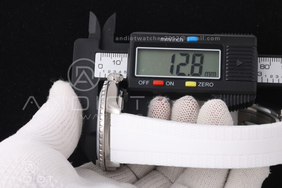 SuperOcean Automatic 42 SS BLF 1:1 Best Edition White Rainbow Dial on White Rubber Strap A2824