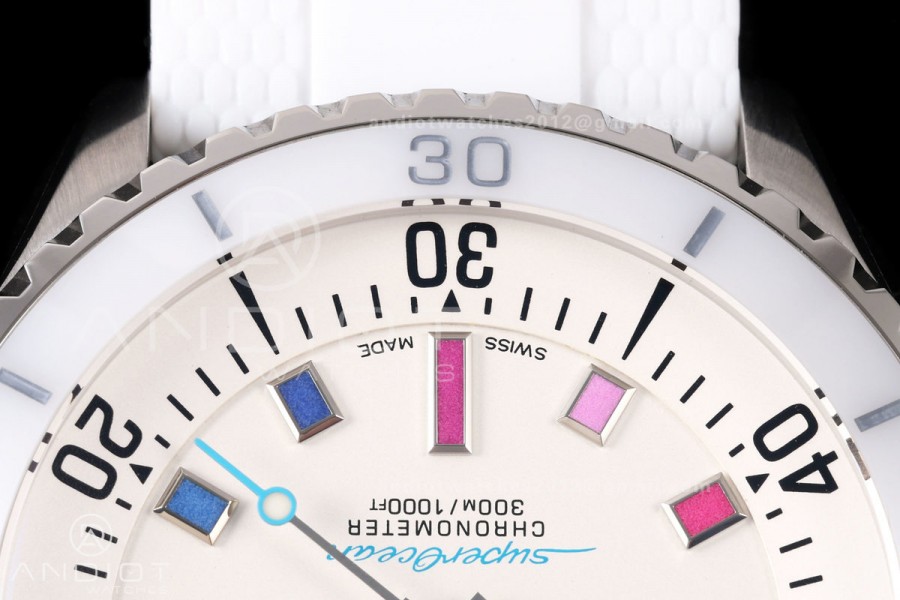SuperOcean Automatic 42 SS BLF 1:1 Best Edition White Rainbow Dial on White Rubber Strap A2824