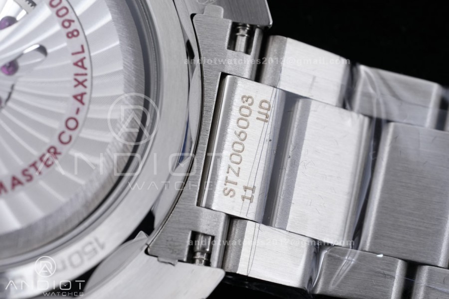 Aqua Terra 150M Master Chronometers VSF 1:1 Best Edition White Dial Orange Hand on SS Bracelet A8900 Super Clone