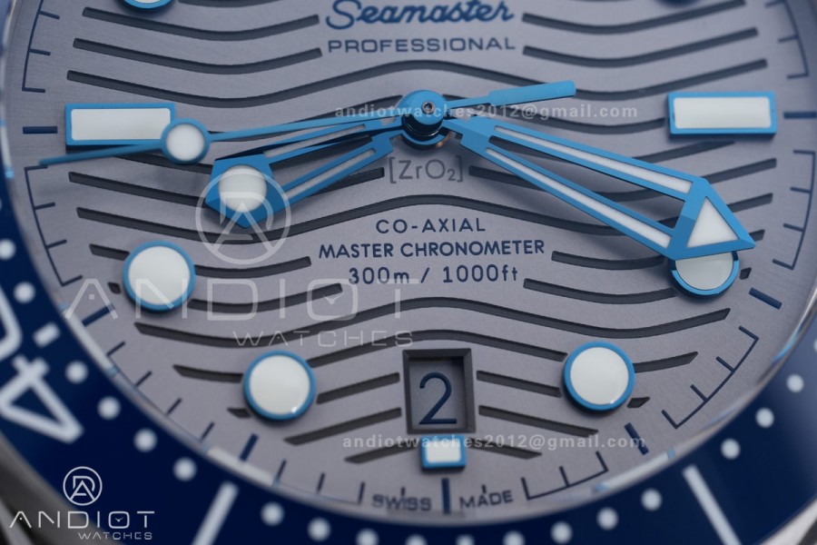 Seamaster Diver 300M Blue Ceramic Bezel V4 VSF 1:1 Best Edition Gray Dial On SS Bracelet Super Clone Asian 8800