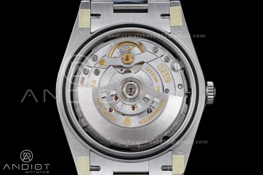 DayDate 40 228239 VSF 1:1 Best Edition Blue Ombre Roman Dial on President Bracelet VS3255