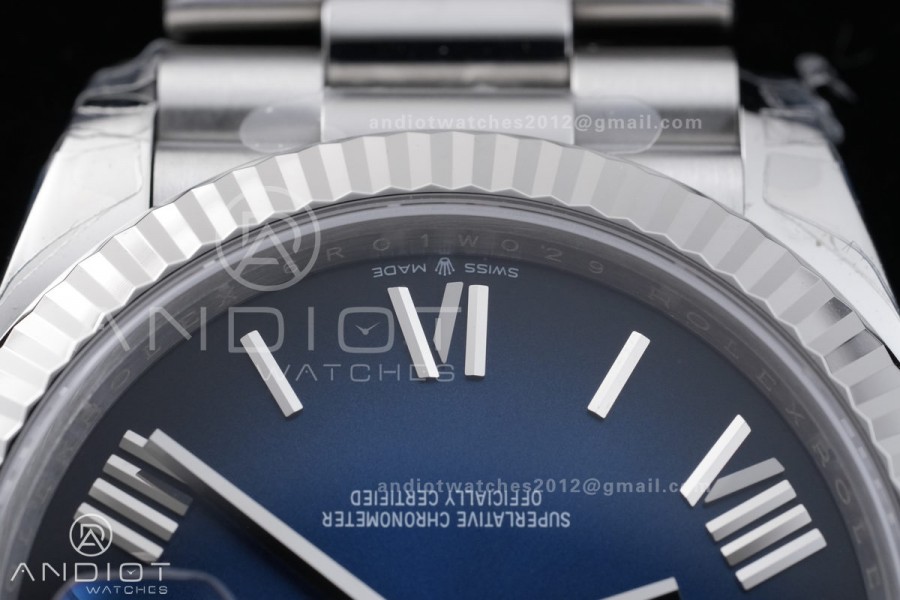 DayDate 40 228239 VSF 1:1 Best Edition Blue Ombre Roman Dial on President Bracelet VS3255