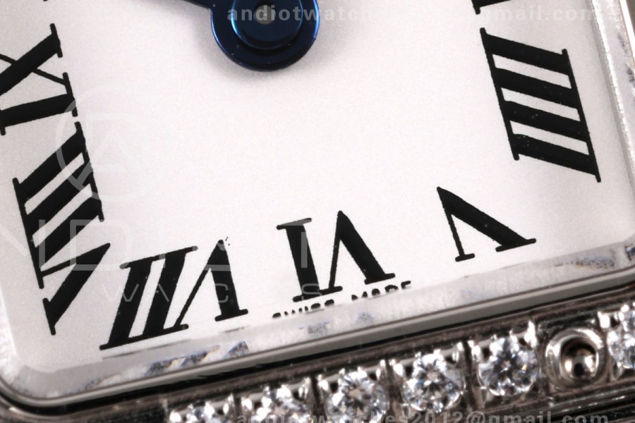 Panthère Ladies 19mm SS AF 1:1 Best Edition White Dial Full Diamonds case on SS Bracelet Ronda Quartz
