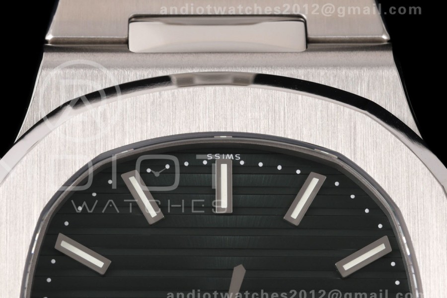 Nautilus 5711 SS AGF 1:1 Best Edition Green Dial on SS Bracelet DPB330 Super Clone