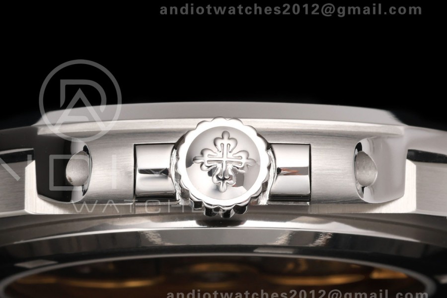Nautilus 5711 SS AGF 1:1 Best Edition Blue Dial on SS Bracelet DPB330 Super Clone