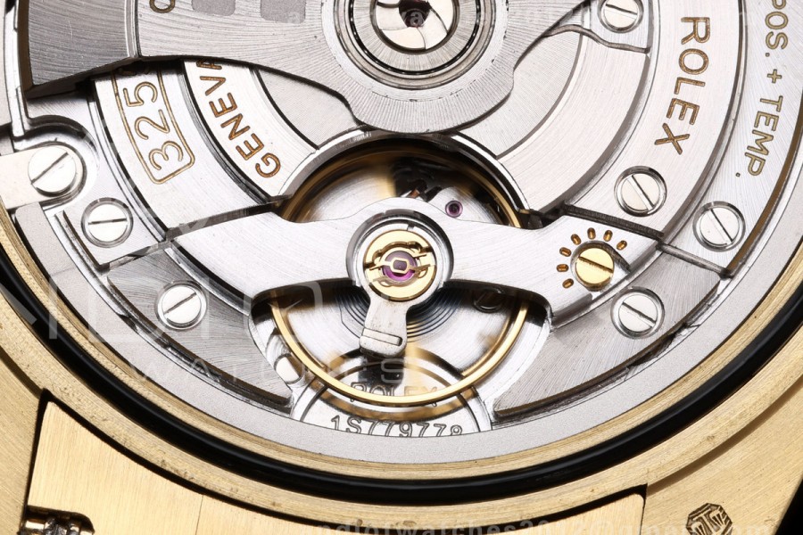 DayDate 40 228238 QF 1:1 Best Edition Green Ombre Roman Dial on President Bracelet JH3255 Free Sprung V9