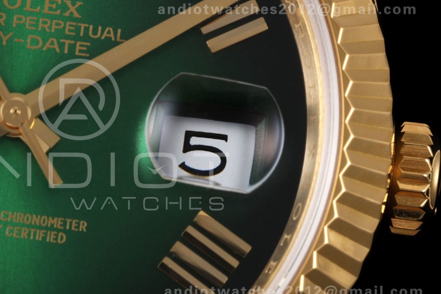 DayDate 40 228238 QF 1:1 Best Edition Green Ombre Roman Dial on President Bracelet JH3255 Free Sprung V9