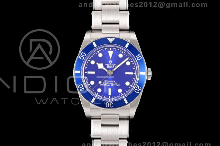 Heritage Black Bay M79000N 37mm SS ZF 1:1 Best Edition Blue Dial Blue Bezel on SS Bracelet A2824 