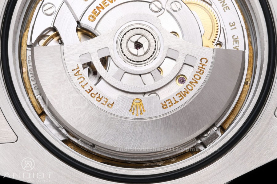 Explorer II 42mm 226570 904L SS Clean Plus 1:1 Best Edition White Dial on Bracelet JH3285-2 (Free Sprung)