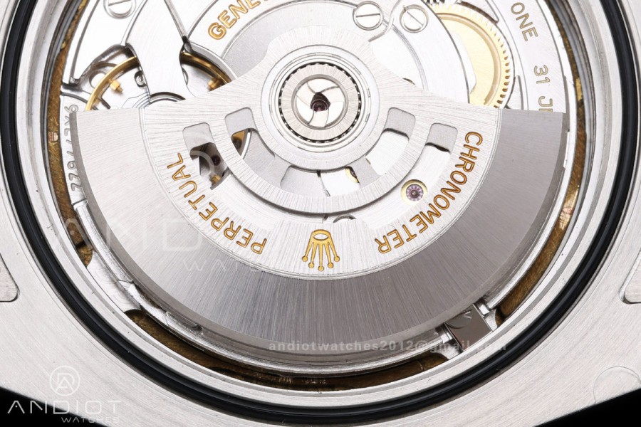 Explorer II 42mm 226570 904L SS Gold Maker 1:1 Best Edition Black Dial on Bracelet JH3285-2 (Free Sprung)
