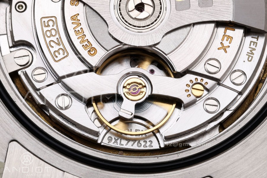 Explorer II 42mm 226570 904L SS Gold Maker 1:1 Best Edition Black Dial on Bracelet JH3285-2 (Free Sprung)