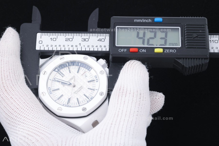 Royal Oak Offshore Diver 15707 White Ceramic JF 1:1 Best Edition SA3120 Super Clone