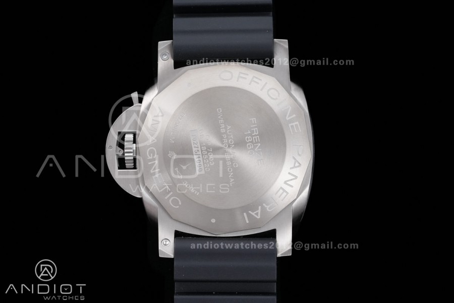 PAM1389 Titanium Submersible Black Ceramic Bezel  VSF 1:1 Best Edition Black Dial On Black Rubber Strap P.9010 Clone