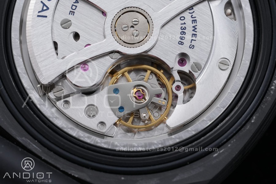 PAM 979 Carbotech VSF Best Edition Carbon Dial on Rubber Strap P.9010 Clone