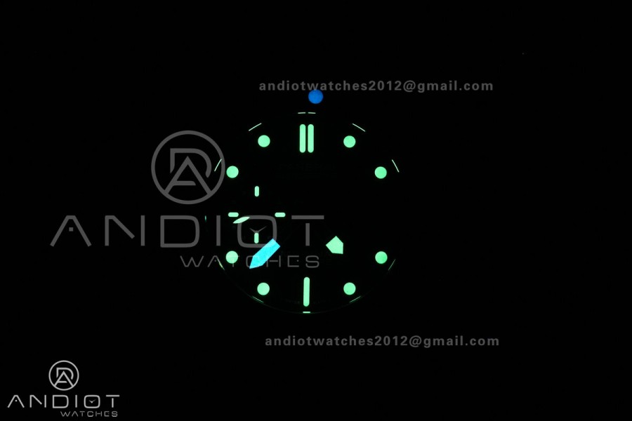 PAM 979 Carbotech VSF Best Edition Carbon Dial on Rubber Strap P.9010 Clone
