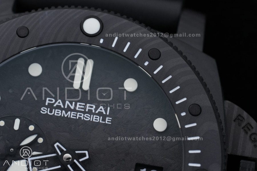 PAM 979 Carbotech VSF Best Edition Carbon Dial on Rubber Strap P.9010 Clone