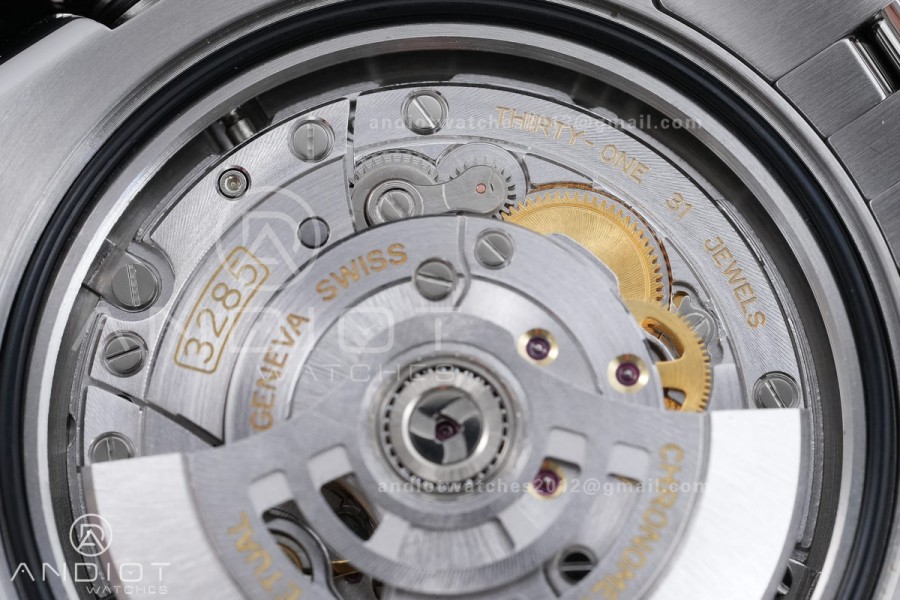 GMT-Master II 126710 GRNR Black/Gray Ceramic VSF Best Edition Bruce Wayne on Jubilee Bracelet DD3285 V4(Free Sprung)