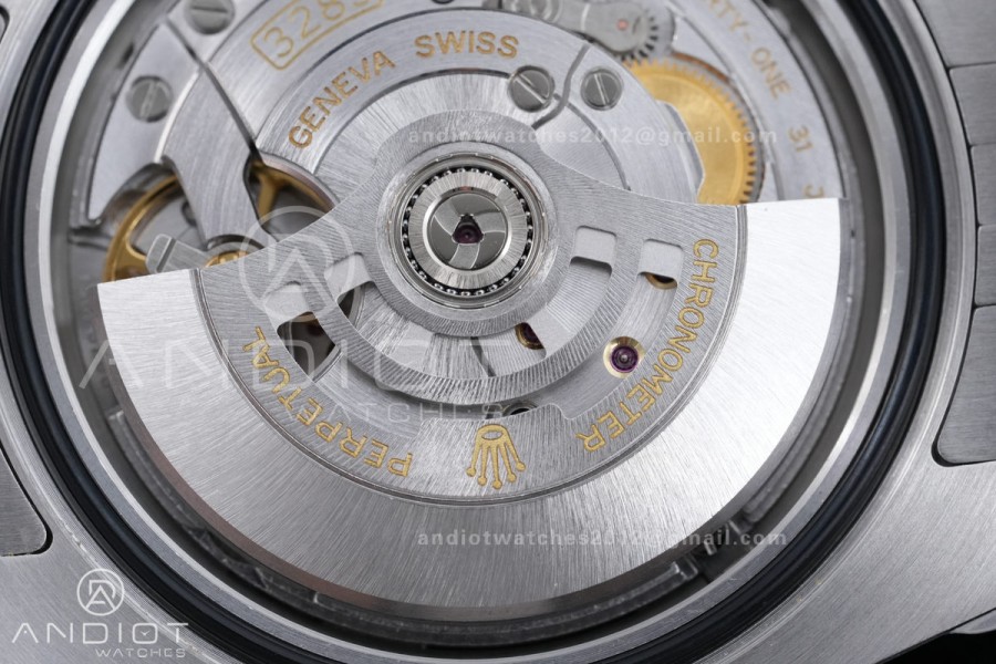 GMT-Master II 126710 GRNR Black/Gray Ceramic VSF Best Edition Bruce Wayne on Jubilee Bracelet DD3285 V4(Free Sprung)