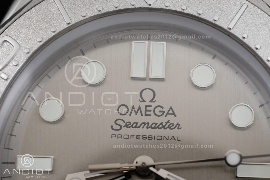 Seamaster 300M Diver 42mm SS ORF Best Edition Gray Dial On SS Mesh Bracelet Super Clone 8806 (Free Rubber Strap)Free Sprung