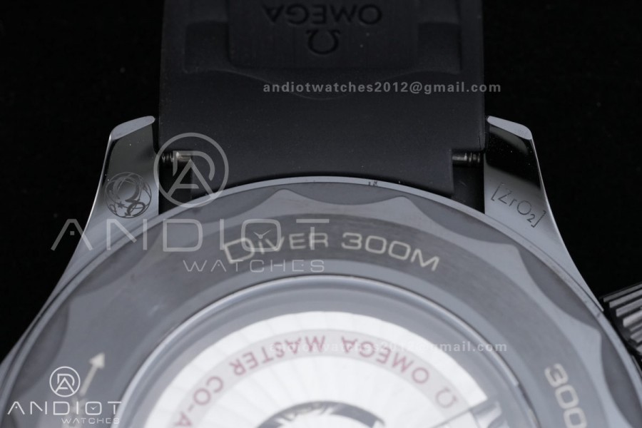 Seamaster Diver 300M Black Ceramic/RG ORF 1:1 Best Edition Black Dial On Black Rubber Strap Super Clone Asian 8806 Free Sprung