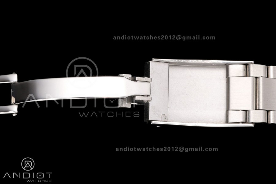Tudor RANGE 39mm SS V2F 1:1 Best Edition White Dial on SS Bracelet A2824