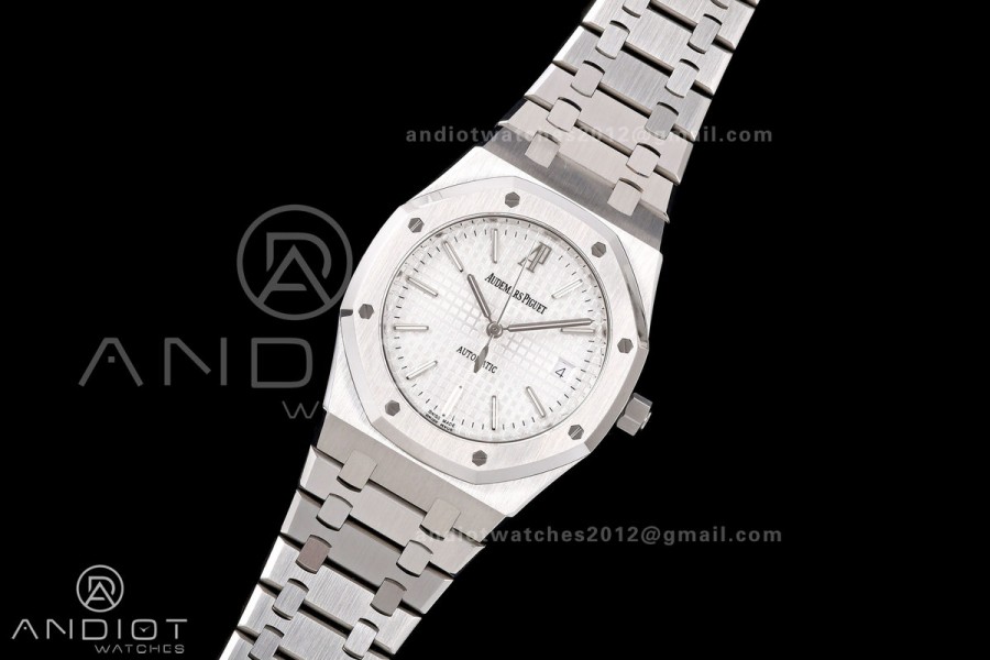 Royal Oak 39mm 15300 SS ZF 1:1 Best Edition White Textured Dial on SS Bracelet SA3120 Super Clone