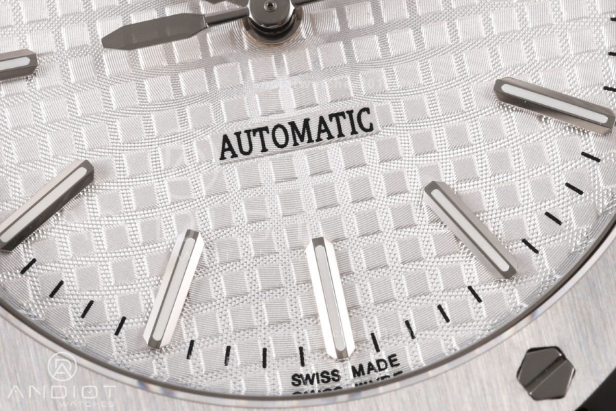 Royal Oak 39mm 15300 SS ZF 1:1 Best Edition White Textured Dial on SS Bracelet SA3120 Super Clone