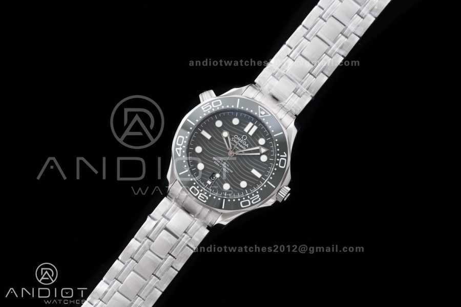 Seamaster Diver 300M Green Ceramic Bezel (Free Sprung) ORF 1:1 Green Dial On SS Bracelet Asian Super Clone 8800