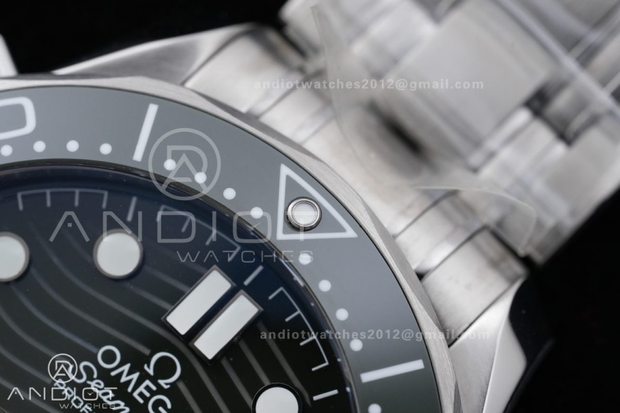 Seamaster Diver 300M Green Ceramic Bezel (Free Sprung) ORF 1:1 Green Dial On SS Bracelet Asian Super Clone 8800