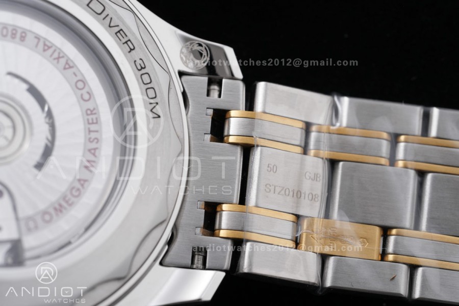 Seamaster Diver 300M Blue Ceramic Bezel Free Sprung ORF 1:1 Blue Dial On SS/YG Bracelet Asian Super Clone 8800