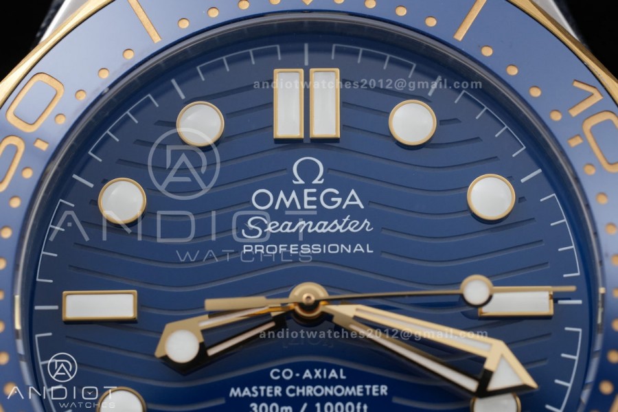 Seamaster Diver 300M Blue Ceramic Bezel Free Sprung ORF 1:1 Blue Dial On SS/YG Bracelet Asian Super Clone 8800