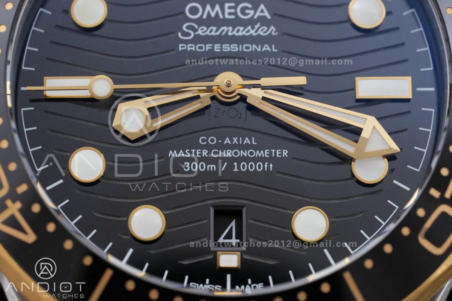 Seamaster Diver 300M Black Ceramic Bezel Free Sprung ORF 1:1 Black Dial On SS/YG Bracelet Asian Super Clone 8800