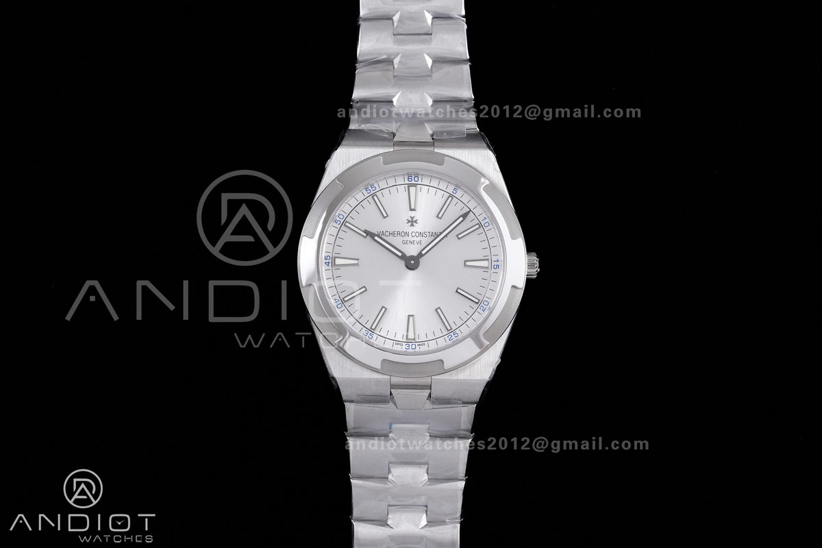 Overseas Ultra-Thin 2000V 8F Best Edition White Dial on SS Bracelet A1120